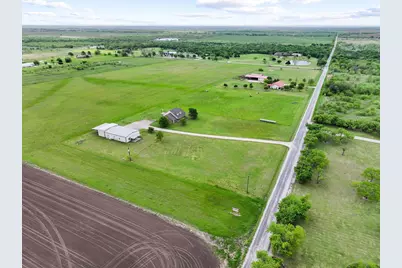 386 Scoggins Road, Tioga, TX 76271 - Photo 5