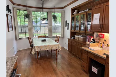 715 Buttermilk Drive, Arlington, TX 76006 - Photo 11