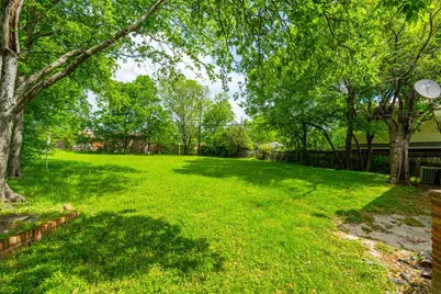 1115 Indian Creek Trail, Dallas, TX 75241 - Photo 25