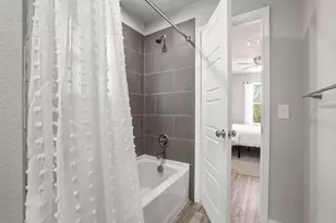 776 E Fulton St, Van Alstyne, TX 75495 - Photo 23