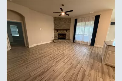 2700 Richard Street, Burleson, TX 76028 - Photo 11