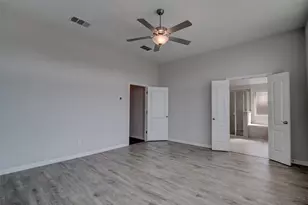 137 Rio Trinidad Dr, Fort Worth, TX 76120 - Photo 15