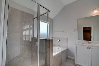 137 Rio Trinidad Drive, Fort Worth, TX 76120 - Photo 17