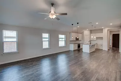 137 Rio Trinidad Drive, Fort Worth, TX 76120 - Photo 11