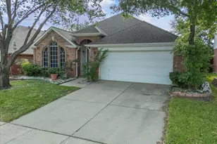2101 Oak Manor Dr, Bedford, TX 76021 - Photo 3