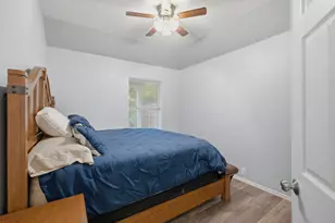 2101 Oak Manor Dr, Bedford, TX 76021 - Photo 19