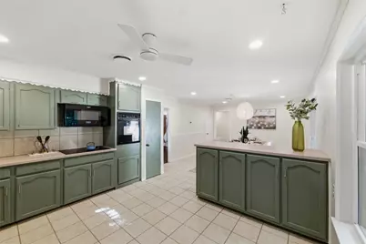 514 Huntingdon Court, Irving, TX 75061 - Photo 11