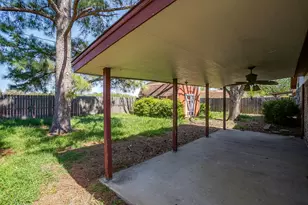 728 NW Douglas St, Burleson, TX 76028 - Photo 25