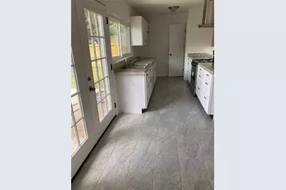 854 Timberdale Street, Grand Prairie, TX 75052 - Photo 9