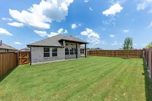 801 Trinity St, Van Alstyne, TX 75495 - Photo 25