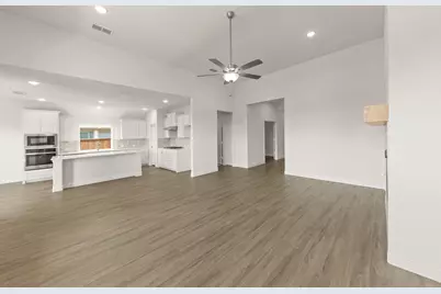801 Trinity Street, Van Alstyne, TX 75495 - Photo 5