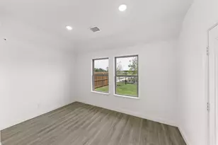 801 Trinity St, Van Alstyne, TX 75495 - Photo 9