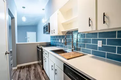 2627 Douglas Avenue, Dallas, TX 75219 - Photo 7