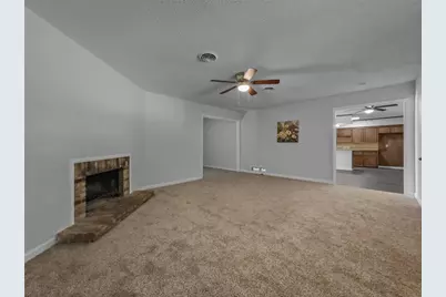 3205 Harvard Street N, Irving, TX 75062 - Photo 5