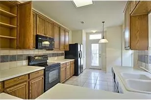 11488 Chaucer Dr, Frisco, TX 75035 - Photo 3