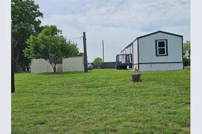 130 Trails End Circle, Millsap, TX 76066 - Photo 35