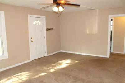 825 E North 12th Street, Abilene, TX 79601 - Photo 5