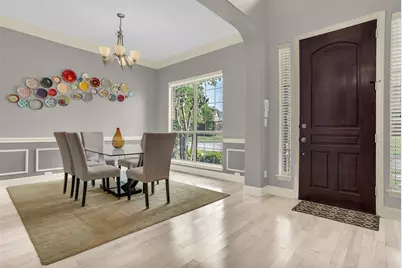 8631 Lohr Valley Road, Irving, TX 75063 - Photo 5