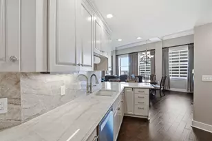 411 W 7th St, Fort Worth, TX 76102 - Photo 9