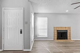 2508 Summer Pl Dr, Arlington, TX 76014 - Photo 3