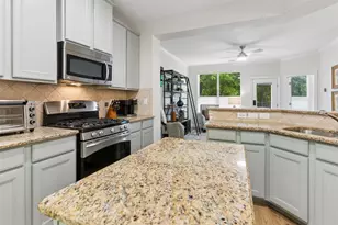 2613 Eagle Dr, Grapevine, TX 76051 - Photo 11