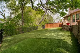 1912 Surrey Ln, McKinney, TX 75072 - Photo 33
