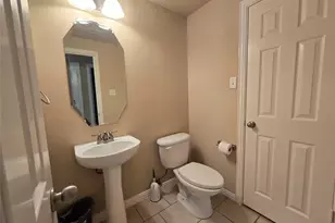 687 Morgan Dr, Grand Prairie, TX 75052 - Photo 19