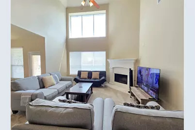 687 Morgan Drive, Grand Prairie, TX 75052 - Photo 7