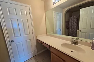 687 Morgan Dr, Grand Prairie, TX 75052 - Photo 29