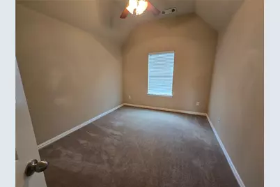 687 Morgan Drive, Grand Prairie, TX 75052 - Photo 25