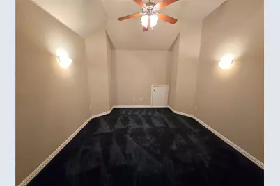 687 Morgan Drive, Grand Prairie, TX 75052 - Photo 23