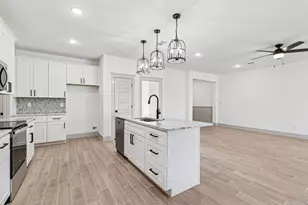 5012 Elizabeth St, Granbury, TX 76048 - Photo 19