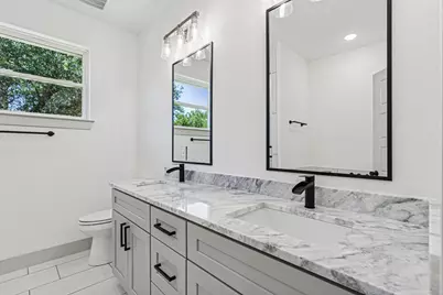 5012 Elizabeth Street, Granbury, TX 76048 - Photo 25