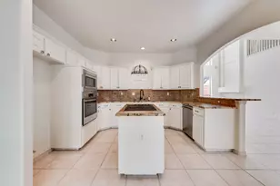 5900 Heron Cove Ln, The Colony, TX 75056 - Photo 15