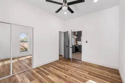 915 E Humbolt Street, Fort Worth, TX 76104 - Photo 19