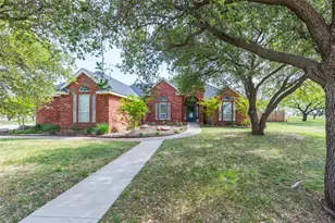 7809 Saddle Creek Rd, Abilene, TX 79602 - Photo 3
