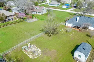 629 Concho Dr, Oak Point, TX 75068 - Photo 33