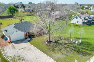 629 Concho Dr, Oak Point, TX 75068 - Photo 3