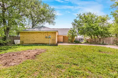 5717 Madge Place, Haltom City, TX 76117 - Photo 5