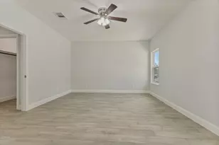 2114 22nd, Fort Worth, TX 76164 - Photo 9