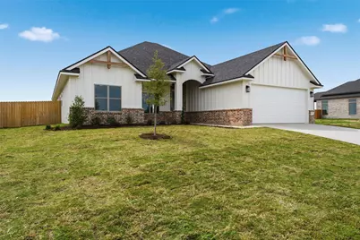 1333 Red Rock Road, Hewitt, TX 76643 - Photo 3