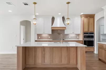 1333 Red Rock Road, Hewitt, TX 76643 - Photo 9