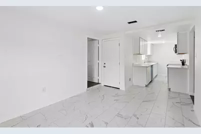 4608 Avenue G, Fort Worth, TX 76105 - Photo 5