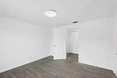4608 Avenue G, Fort Worth, TX 76105 - Photo 13