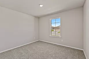 529 Marsh St, Cleburne, TX 76033 - Photo 27