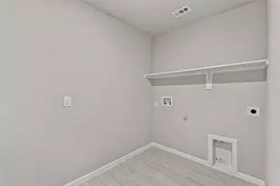 529 Marsh St, Cleburne, TX 76033 - Photo 29