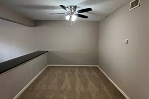 2714 Creekwood Ct, Carrollton, TX 75006 - Photo 9