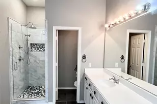 1653 Carson Ln, Frisco, TX 75033 - Photo 19