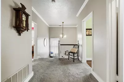 304 E 9th Street, Bonham, TX 75418 - Photo 17