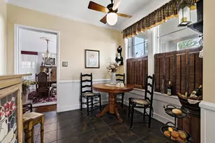 304 E 9th St, Bonham, TX 75418 - Photo 11